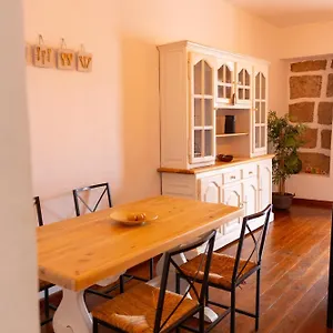 apartamento-los-lirios.in-canary-islands.com/